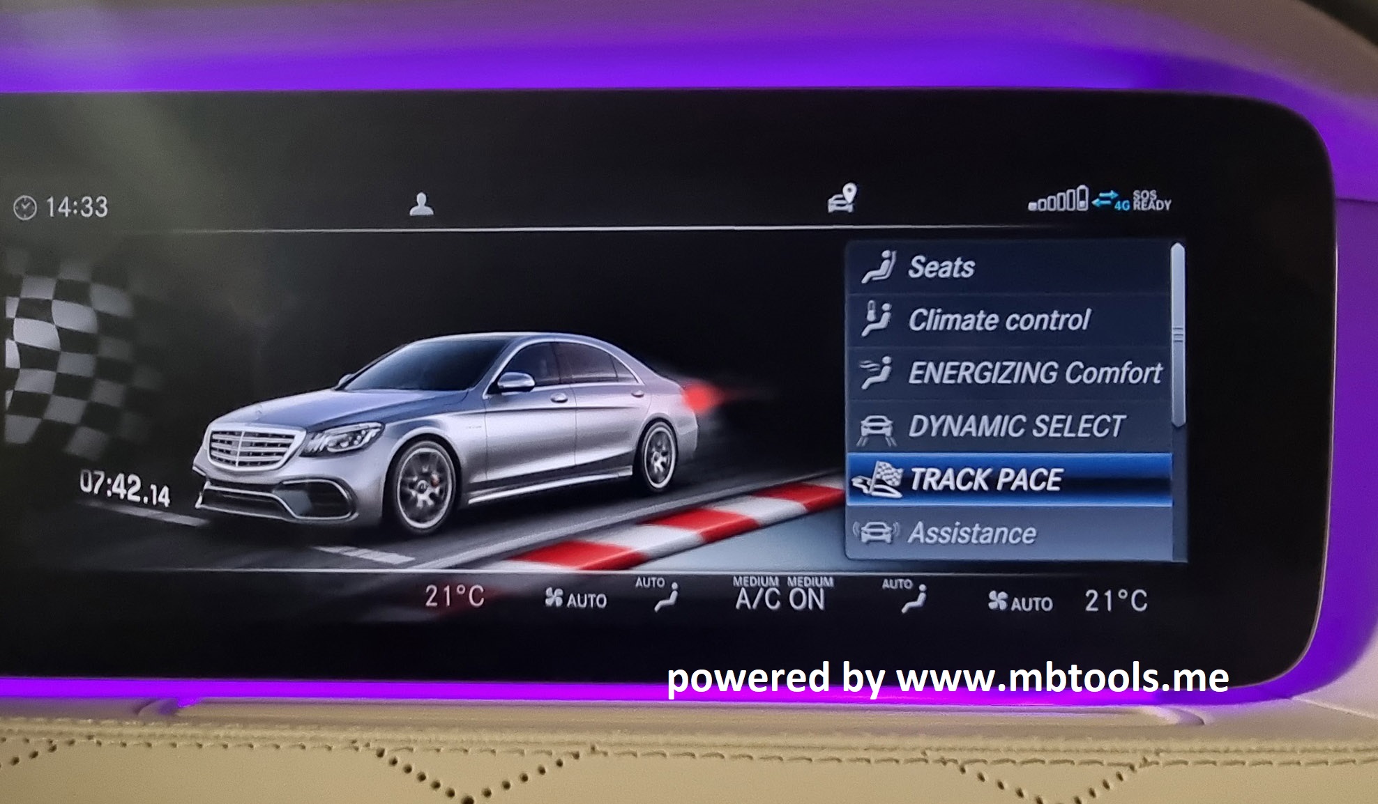 Headunit/Navi AMG Track Pace